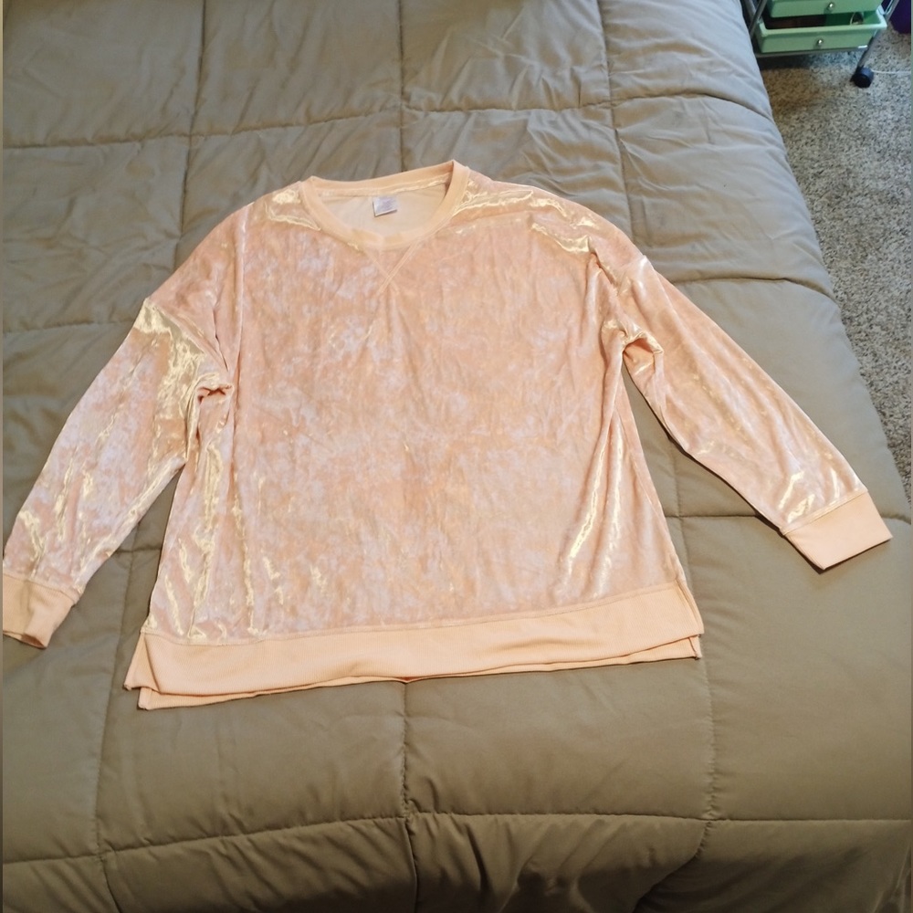 Secret Treasures Pink Velvet Pajamas Shirt